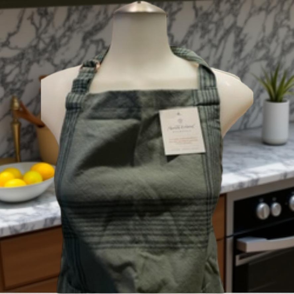 Hearth & Hand Adult Apron (Adjustable open-waist,-Sage Green, 100% cotto… - Picture 16 of 16